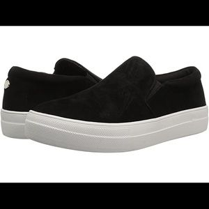 Steve Madden Gills Sneaker